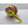 Portapallina marrone con etichetta gialla fluo con pallina da tennis al suo interno